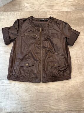 Brown Short-Sleeve Utility Jacket with Front Zip